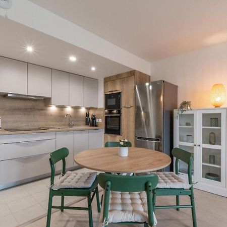 Le Panorama By Plaza Apartment Chalifert Exterior photo